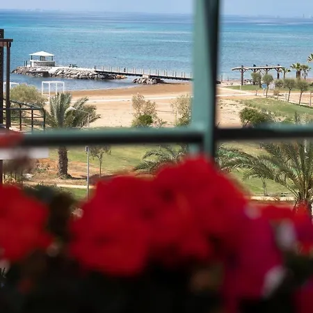 Thalassa Beach 3 Bedroom Apartment