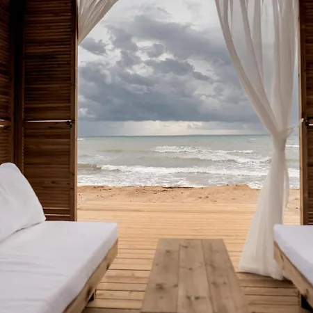 Apartment Thalassa Beach 3 Bedroom *